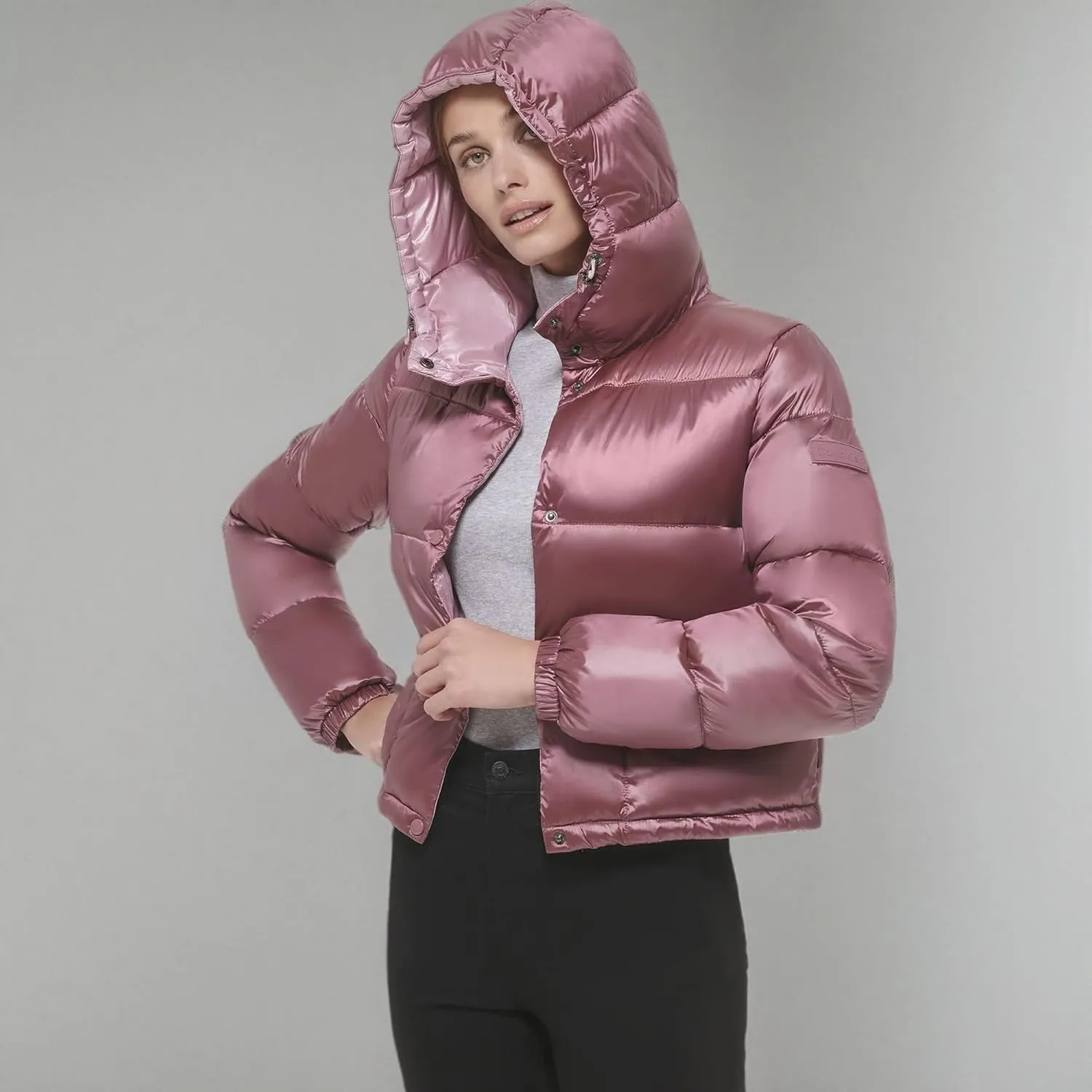 Calvin Klein Women's Lightweight Cropped Hooded Snap Pockets Puffer