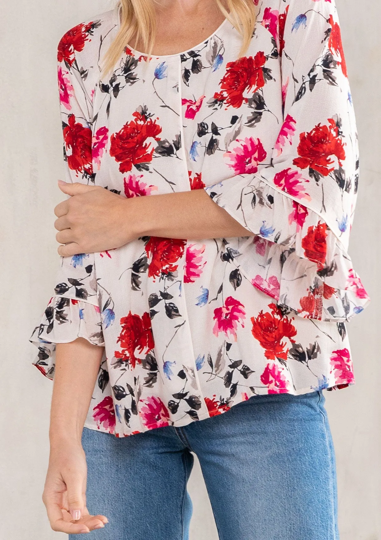 Floral Print Round Neck 3/4 Ruffled Sleeve Blouse