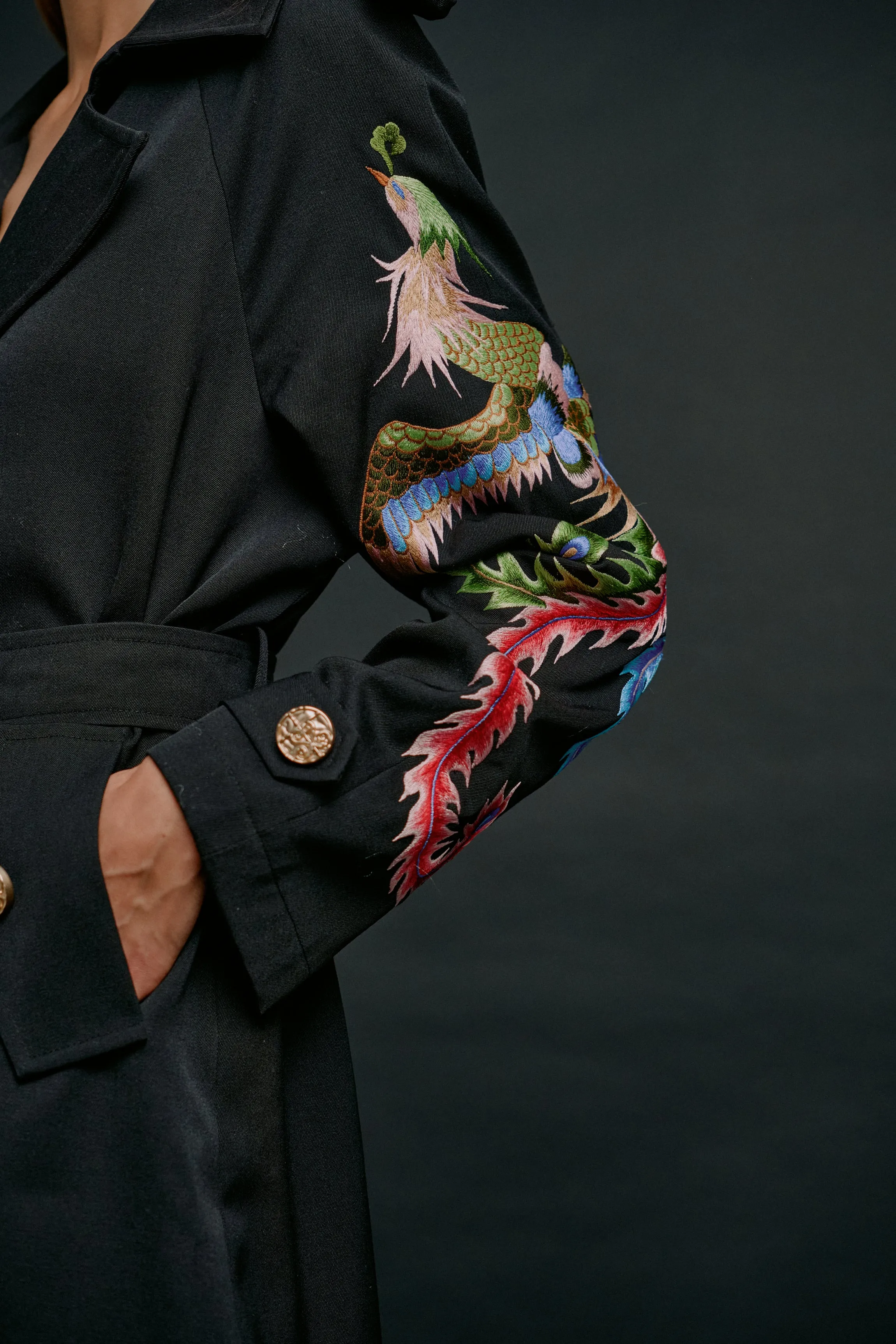 PHOENIX HERITAGE TRENCH COAT (BLACK)