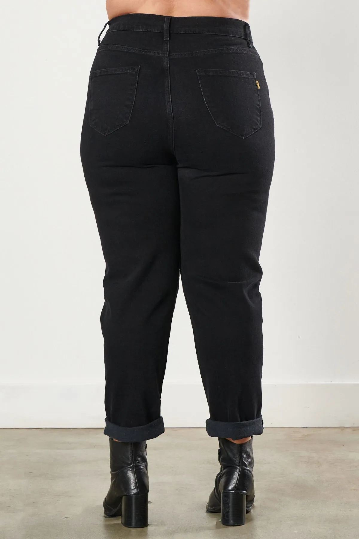 PLUS We're Back Mom Jeans