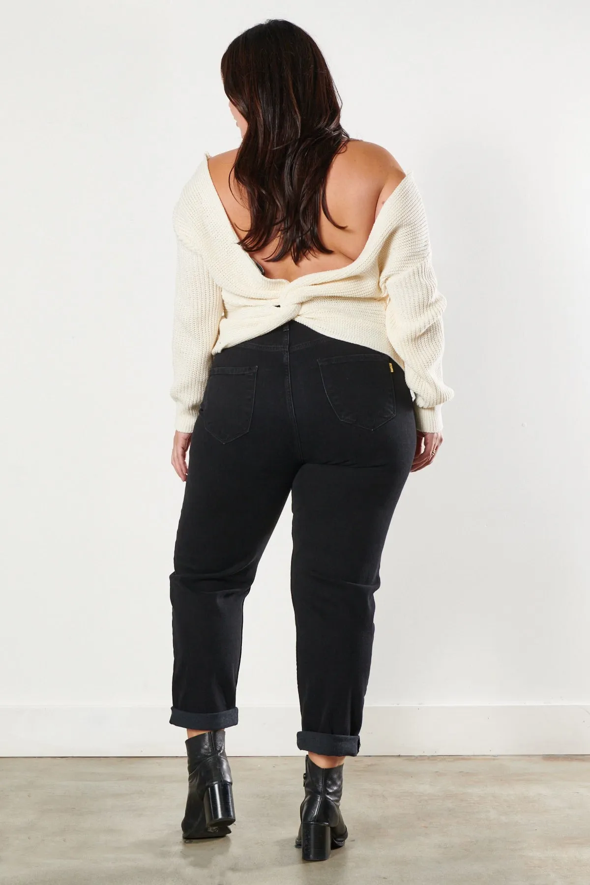 PLUS We're Back Mom Jeans