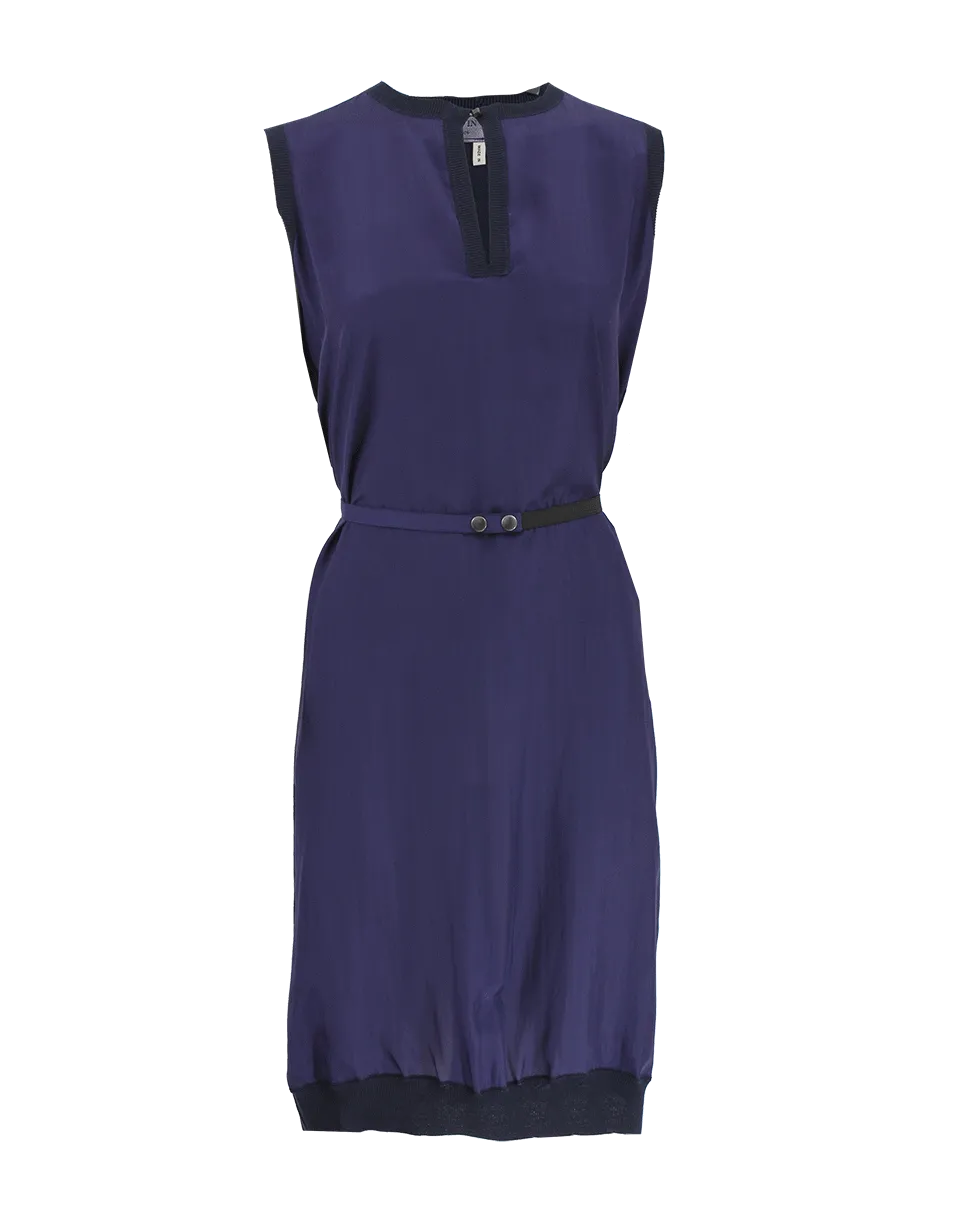 Sleeveless Split Neck Belted T-Shirt Dress