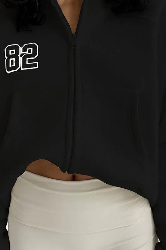 Street oversize style embroidered hoodie