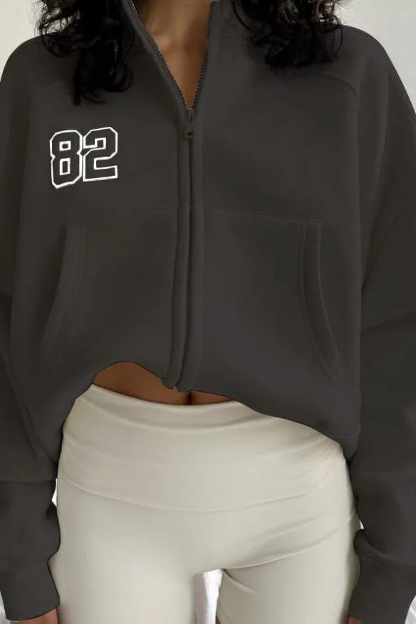 Street oversize style embroidered hoodie