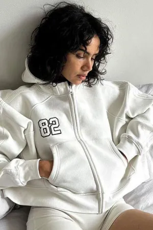 Street oversize style embroidered hoodie