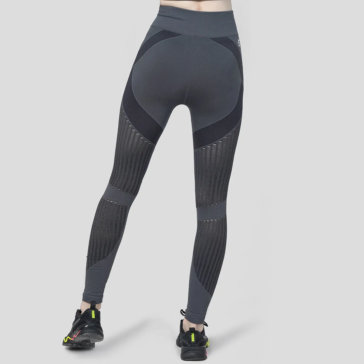 Super Seamless Leggings (Black Shade)