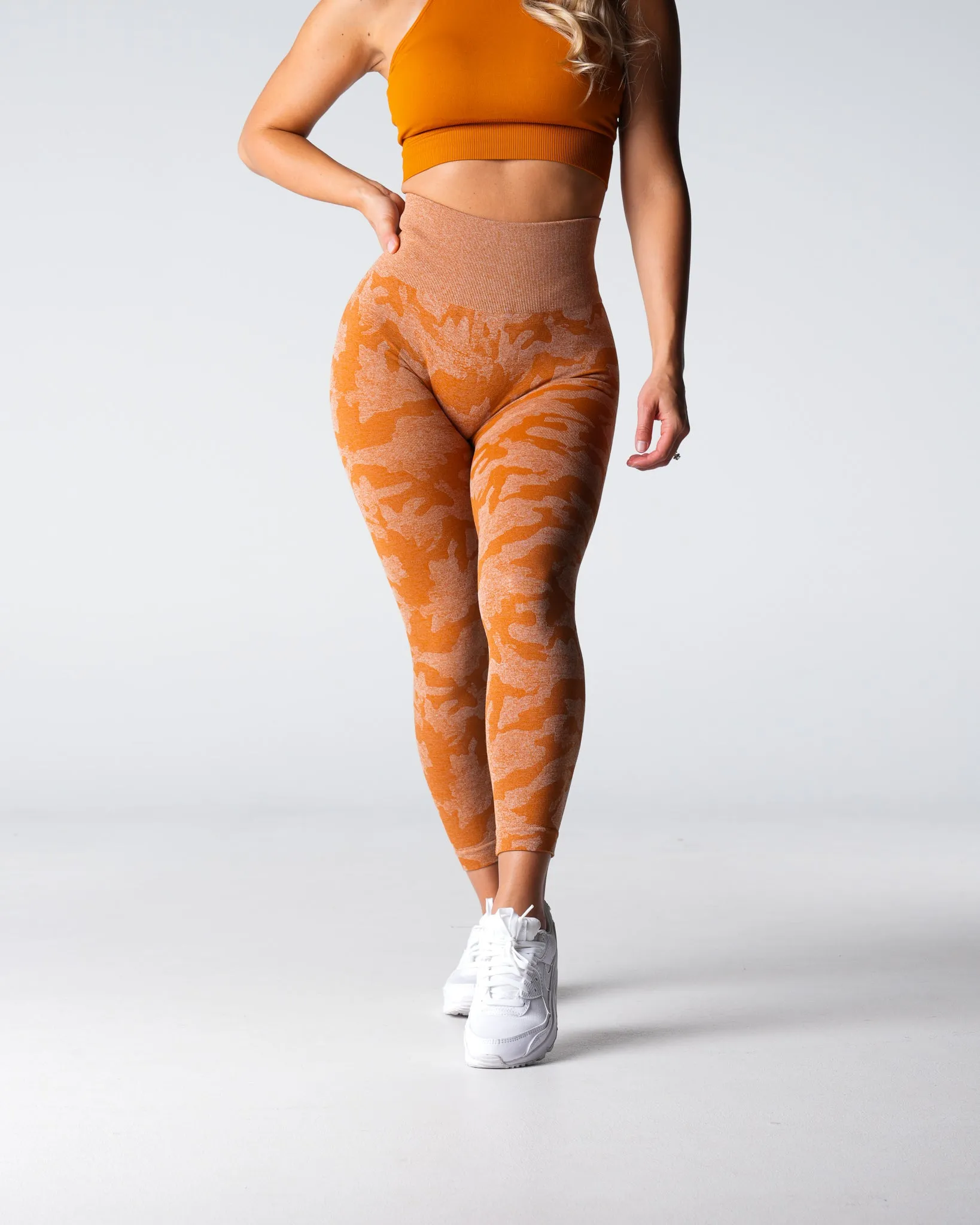 Terracotta Camo Seamless Leggings